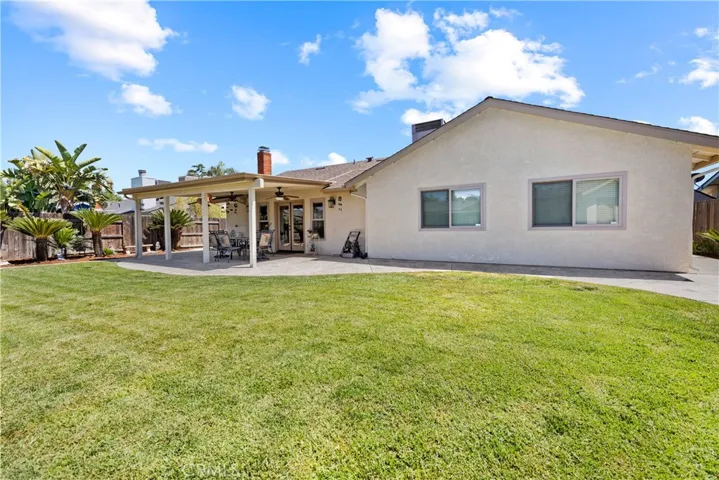 1566 E Ben Franklin Avenue, Tulare, California 93274