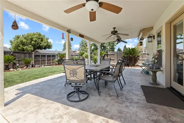 1566 E Ben Franklin Avenue, Tulare, California 93274
