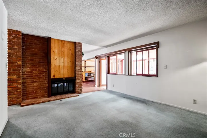 2030 Santa Rena Drive, Rancho Palos Verdes, California 90275