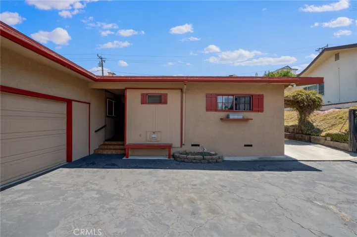 2030 Santa Rena Drive, Rancho Palos Verdes, California 90275
