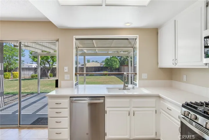 1713 Independence Avenue, Redlands, California 92374