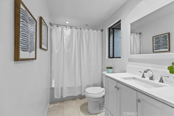 22295 Newbridge Drive 38, Lake Forest, California 92630