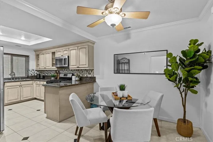 22295 Newbridge Drive 38, Lake Forest, California 92630