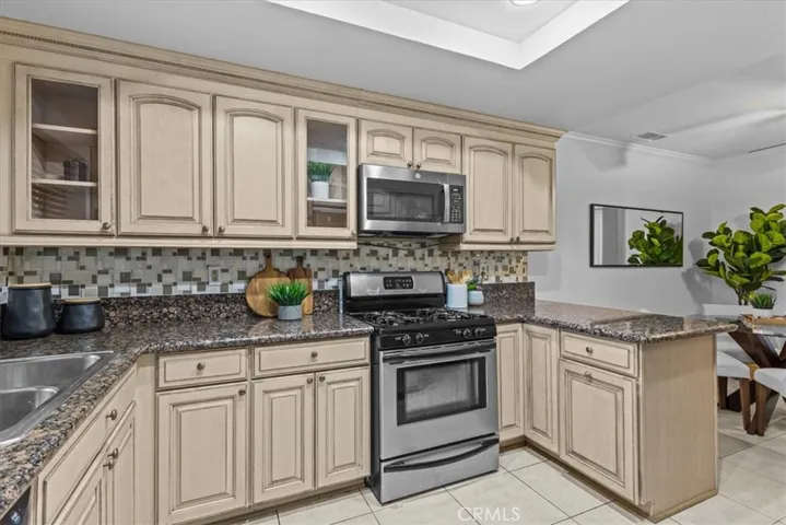 22295 Newbridge Drive 38, Lake Forest, California 92630