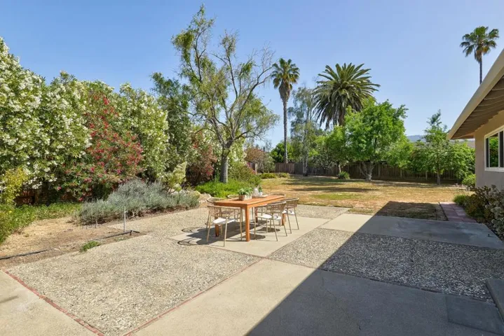 19640 Junipero Way, Saratoga, California 95070