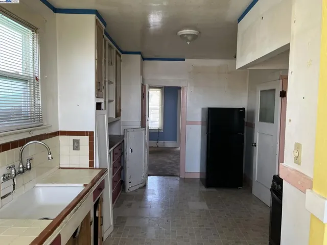 1047 Plymouth Ave, San Francisco, California 94112