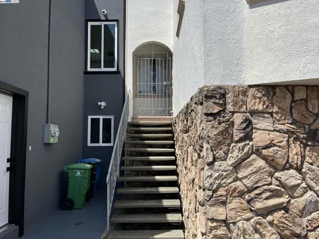 1047 Plymouth Ave, San Francisco, California 94112