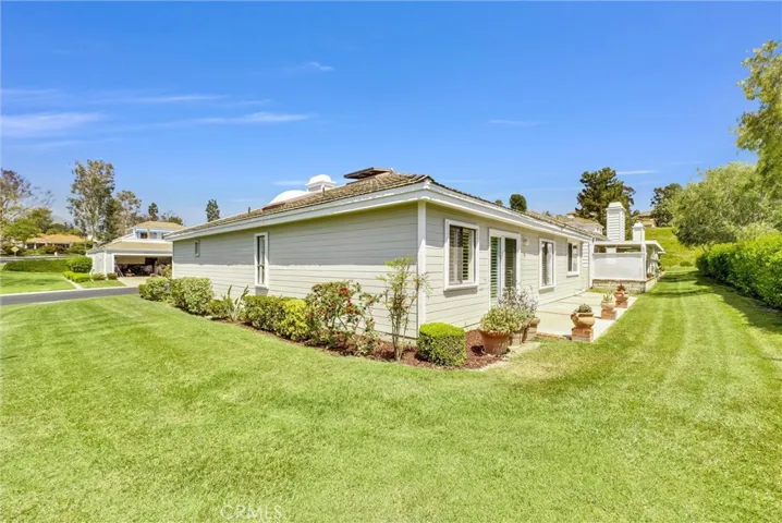 28182 Alava, Mission Viejo, California 92692