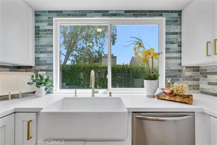 28182 Alava, Mission Viejo, California 92692