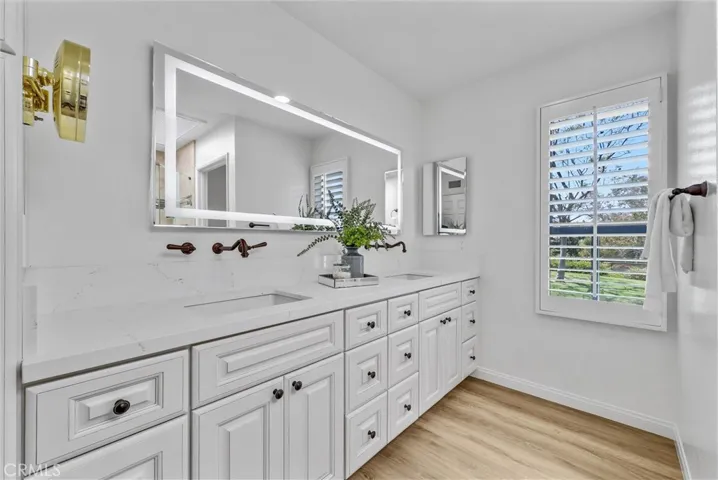 28182 Alava, Mission Viejo, California 92692