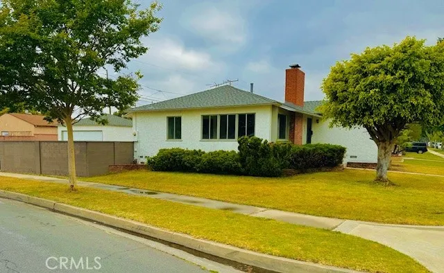 6003 Hayter Avenue, Lakewood, California 90712