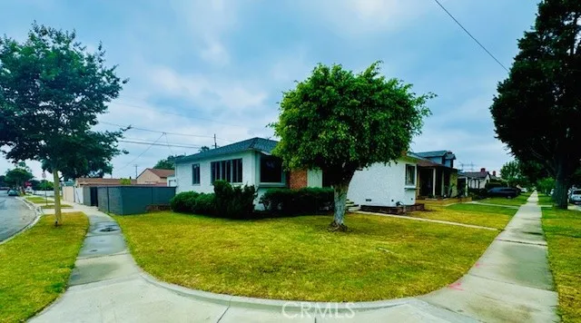 6003 Hayter Avenue, Lakewood, California 90712