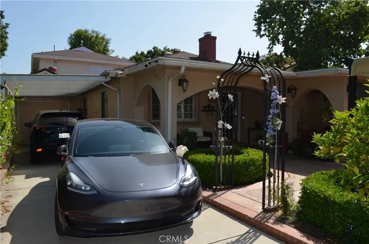 3195 Royal Oaks Drive, Thousand Oaks, California 91362