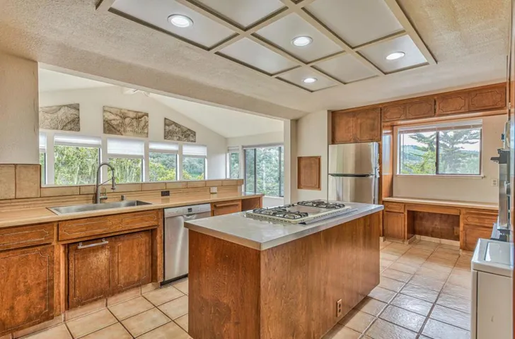 23735 Determine Lane, Monterey, California 93940
