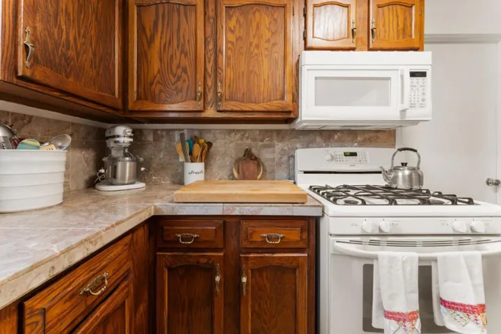136 Arthur Road, Watsonville, California 95076