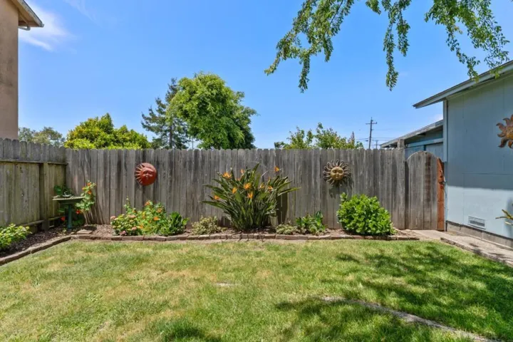 136 Arthur Road, Watsonville, California 95076