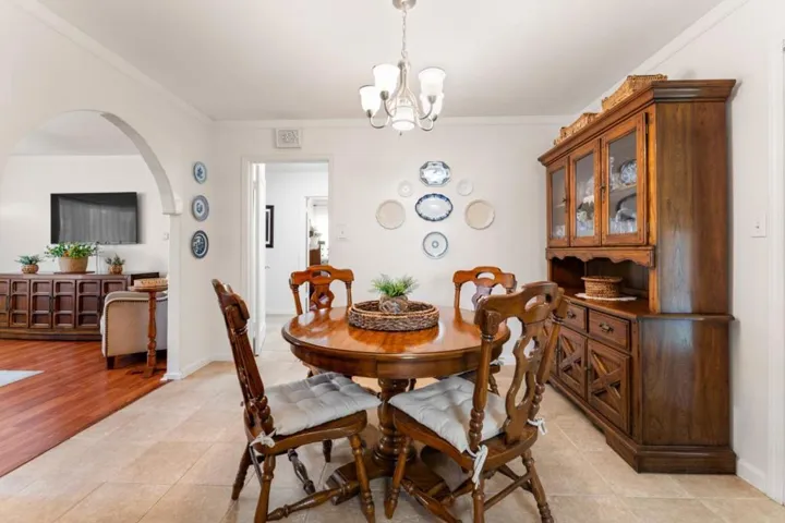136 Arthur Road, Watsonville, California 95076