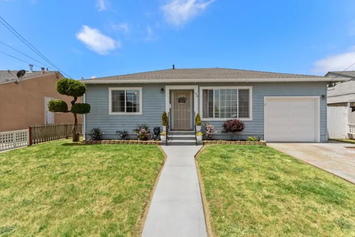 136 Arthur Road, Watsonville, California 95076
