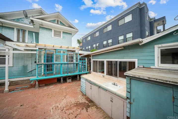 429 Arbor Drive, San Diego, California 92103