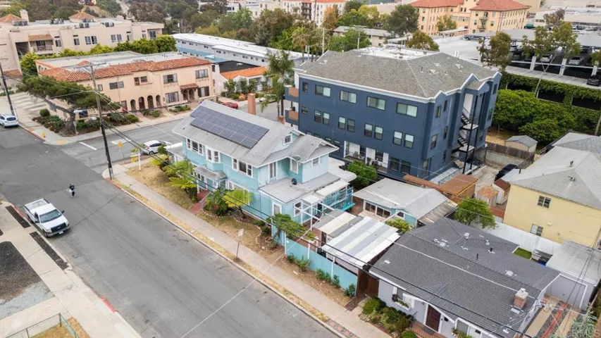 429 Arbor Drive, San Diego, California 92103
