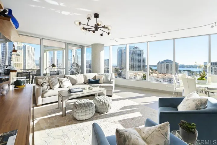 888 W E Street 1304, San Diego, California 92101