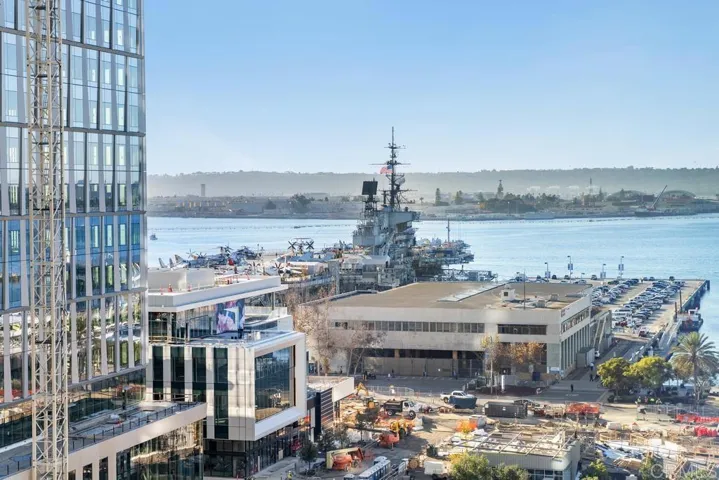 888 W E Street 1304, San Diego, California 92101