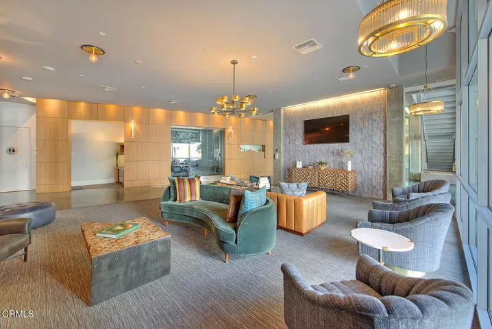 Lobby (8 of 10)