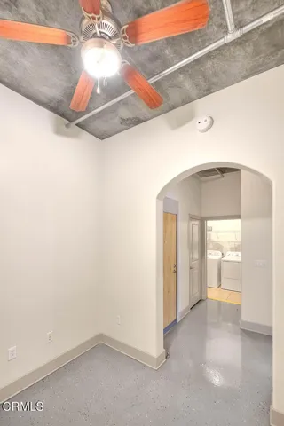 Den (2 of 2)