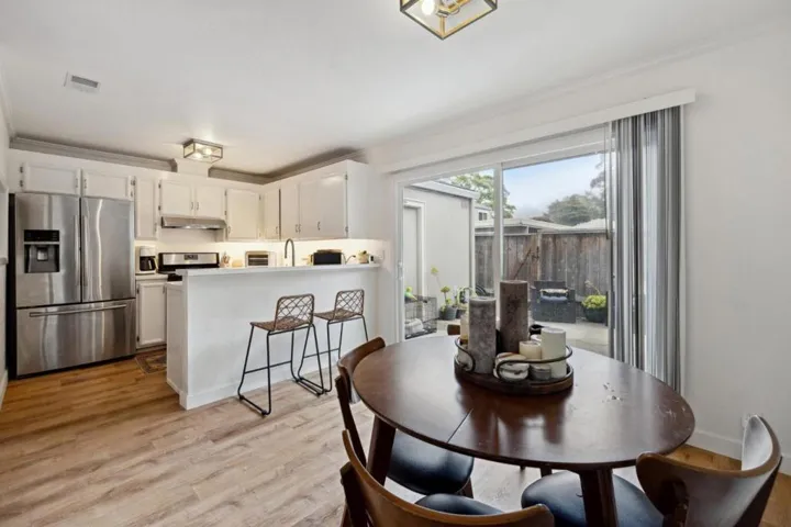 1380 Rosita Road, Pacifica, California 94044