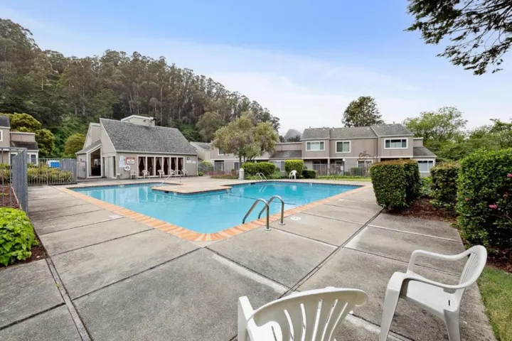 1380 Rosita Road, Pacifica, California 94044