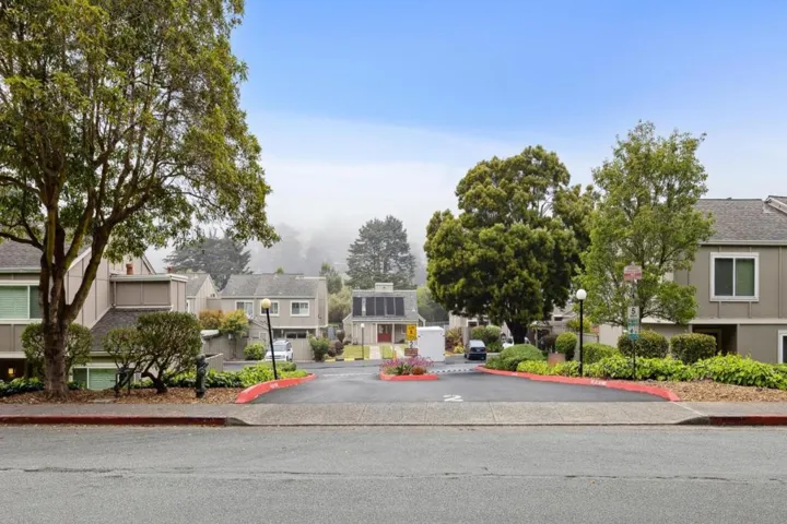 1380 Rosita Road, Pacifica, California 94044
