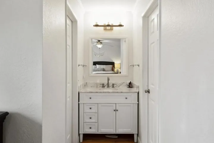 1380 Rosita Road, Pacifica, California 94044