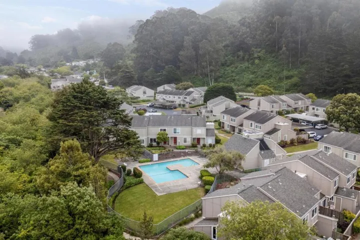 1380 Rosita Road, Pacifica, California 94044