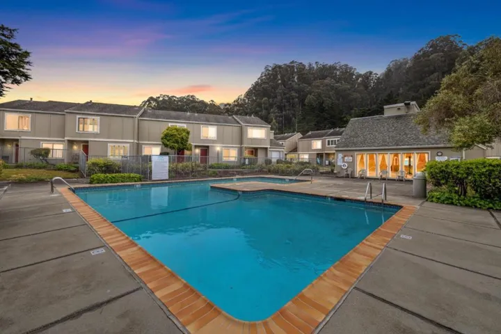 1380 Rosita Road, Pacifica, California 94044