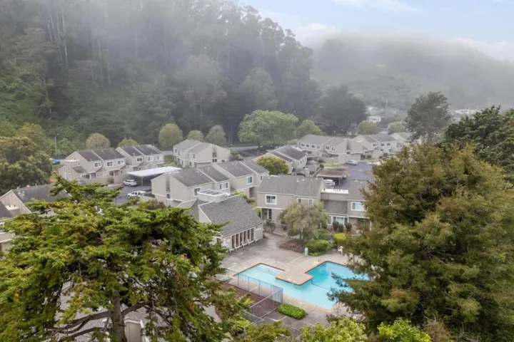 1380 Rosita Road, Pacifica, California 94044