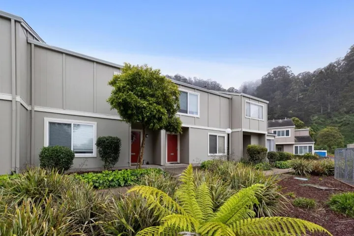 1380 Rosita Road, Pacifica, California 94044
