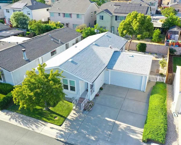 1812 Paris Lane 68, Antioch, California 94509