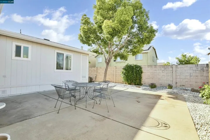 1812 Paris Lane 68, Antioch, California 94509