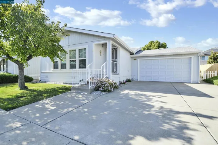 1812 Paris Lane 68, Antioch, California 94509
