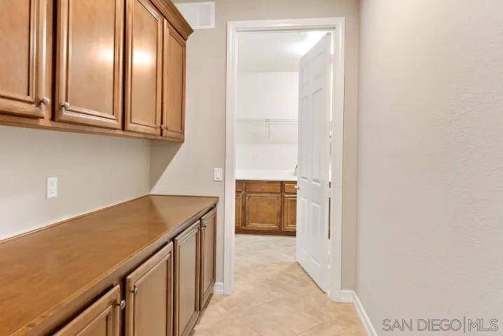 27107 Silver Berry Way, Valley Center, California 92082