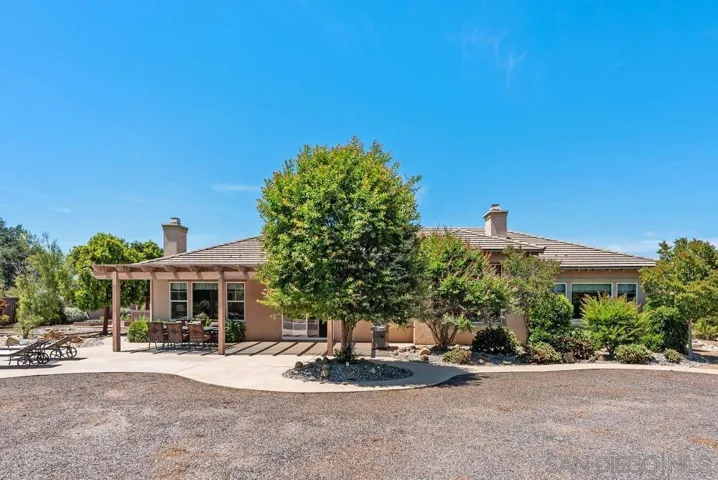 27107 Silver Berry Way, Valley Center, California 92082