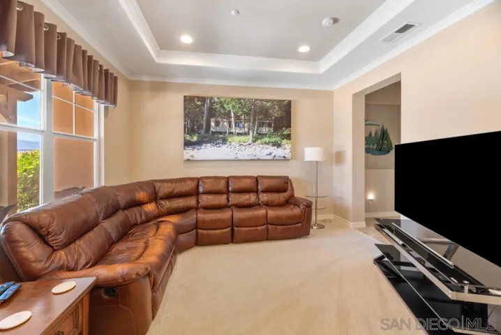 27107 Silver Berry Way, Valley Center, California 92082
