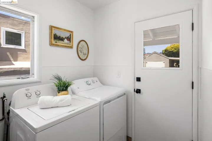 1115 Key Route Blvd, Albany, California 94706