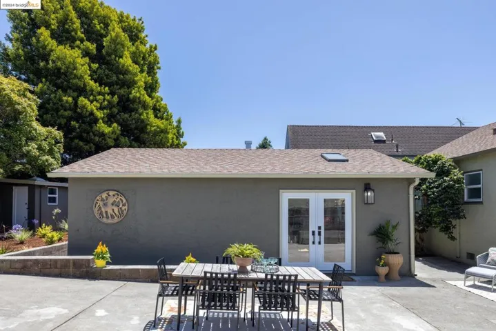 1115 Key Route Blvd, Albany, California 94706