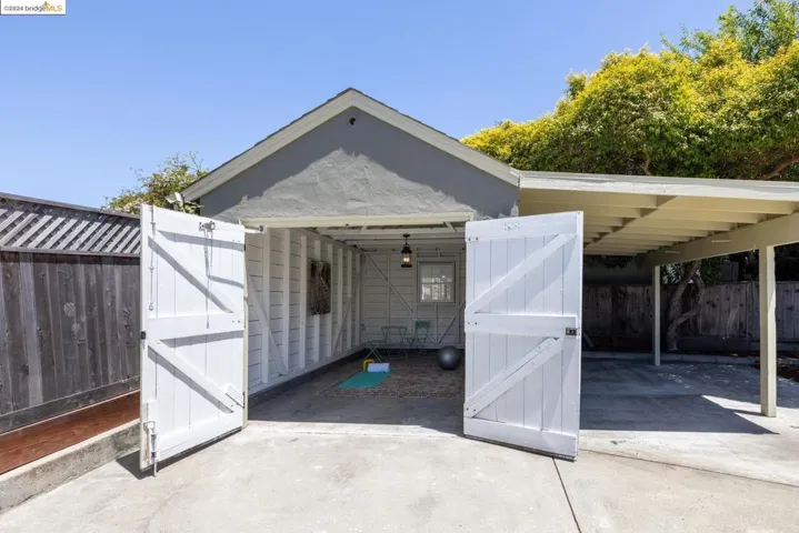 1115 Key Route Blvd, Albany, California 94706