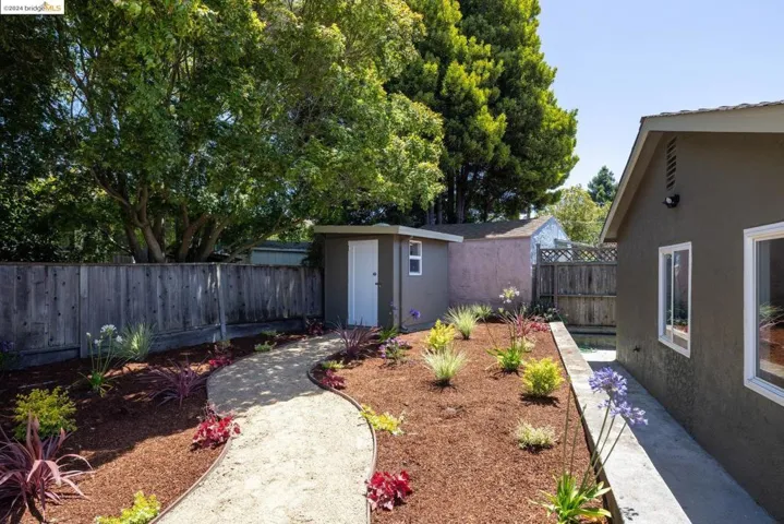1115 Key Route Blvd, Albany, California 94706