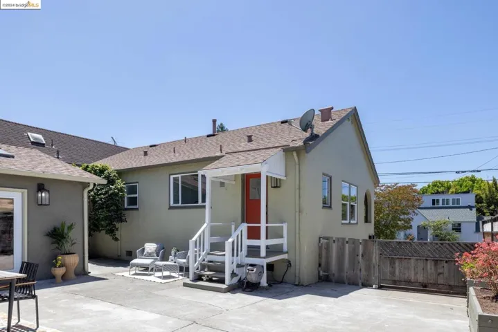 1115 Key Route Blvd, Albany, California 94706