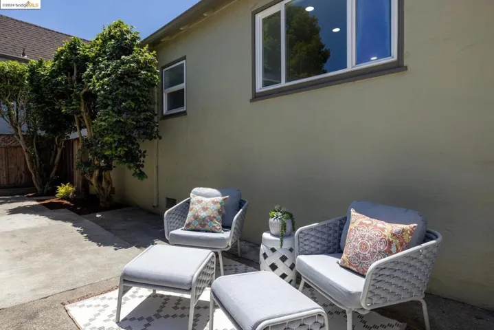 1115 Key Route Blvd, Albany, California 94706
