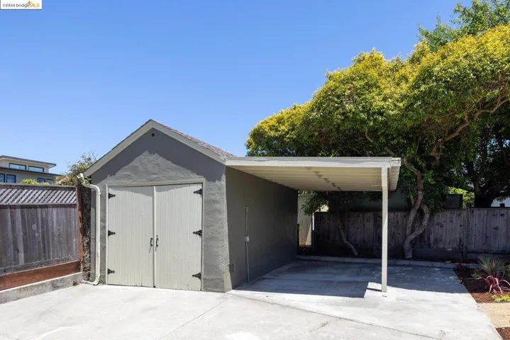 1115 Key Route Blvd, Albany, California 94706