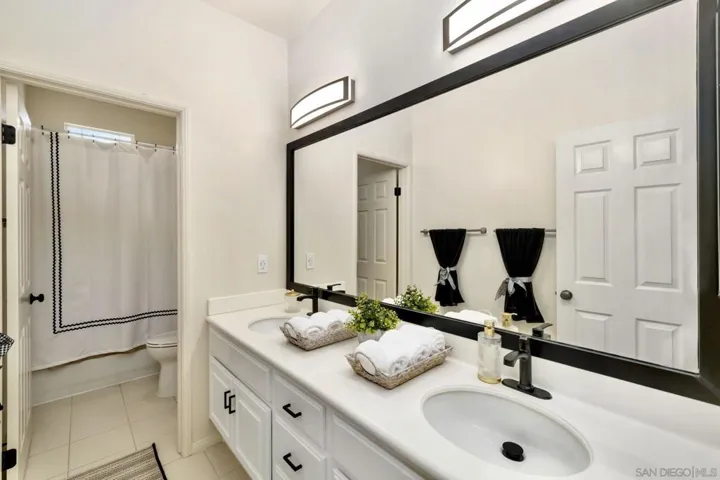 3606 Contour Pl, Carlsbad, California 92010